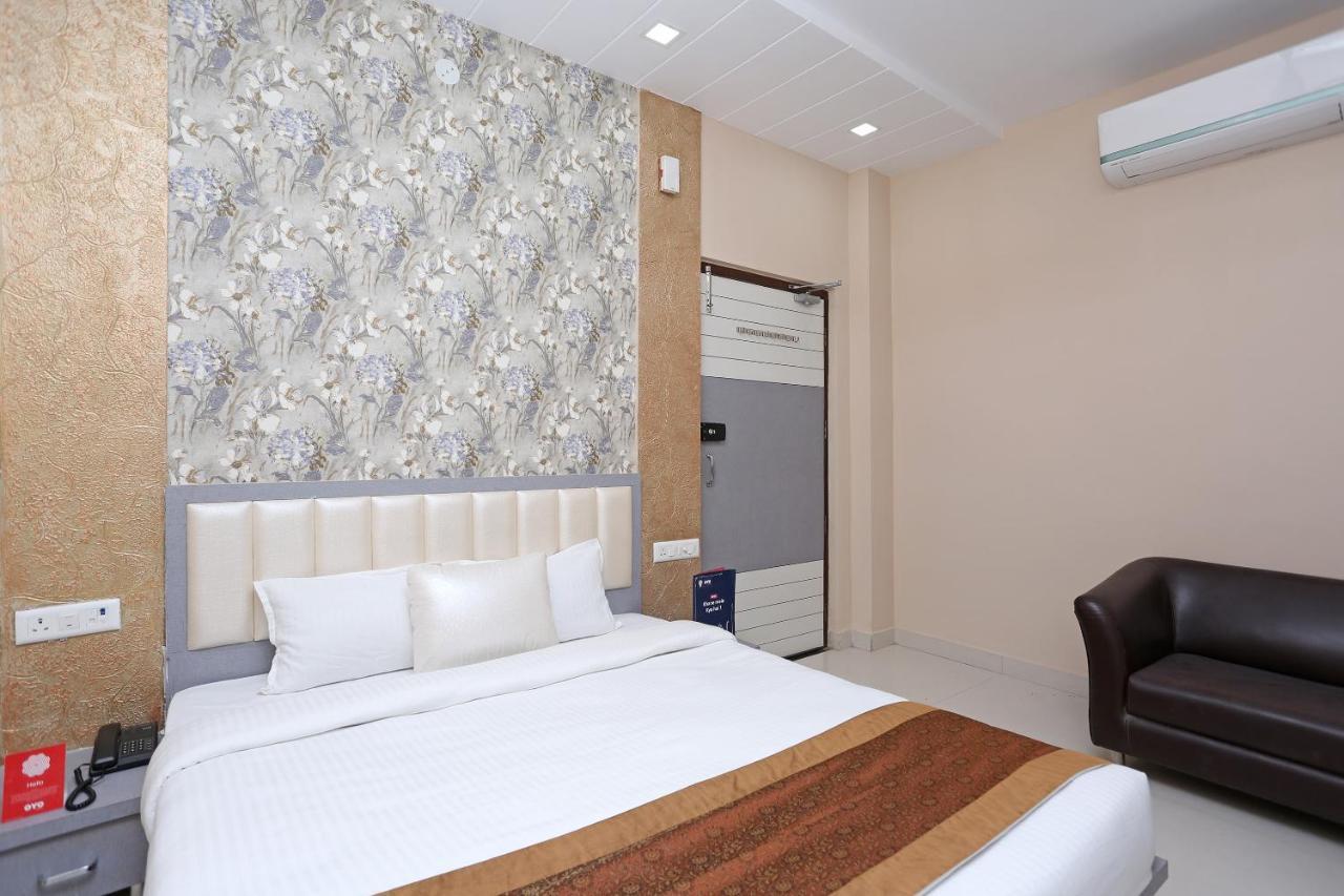 Oyo 10360 Hotel Grand Manoranjan Gorakhpur Exterior photo